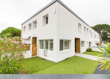 BUREAU LA BAULE Local commercial