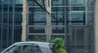 BUREAU À LA LOCATION