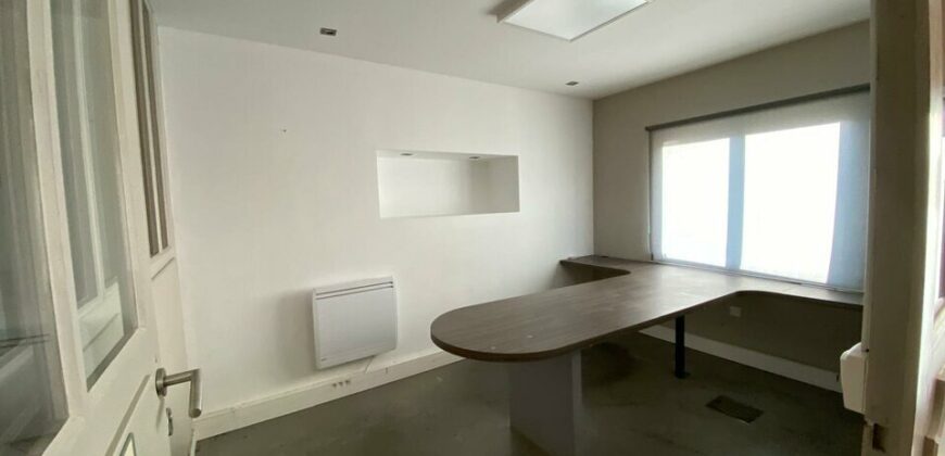 A LOUER LOCAL ACTIVITE